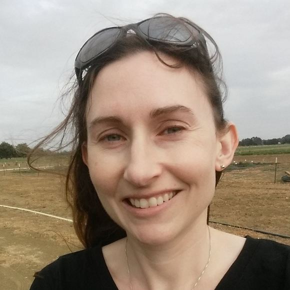Meet your Posher, Heather - Picture 1 of 1